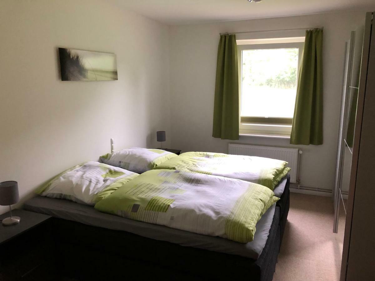 Modernes Apartment In Ruhiger Lage, 70Qm, 4 Personen Brietlingen エクステリア 写真