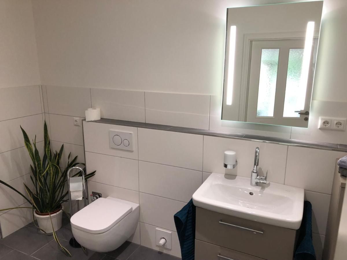 Modernes Apartment In Ruhiger Lage, 70Qm, 4 Personen Brietlingen エクステリア 写真